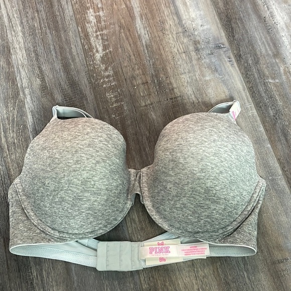 Victoria's Secret PINK Wear Everywhere Tee Shirt Lightly Lined Gray Bra NEW - Picture 1 of 7
